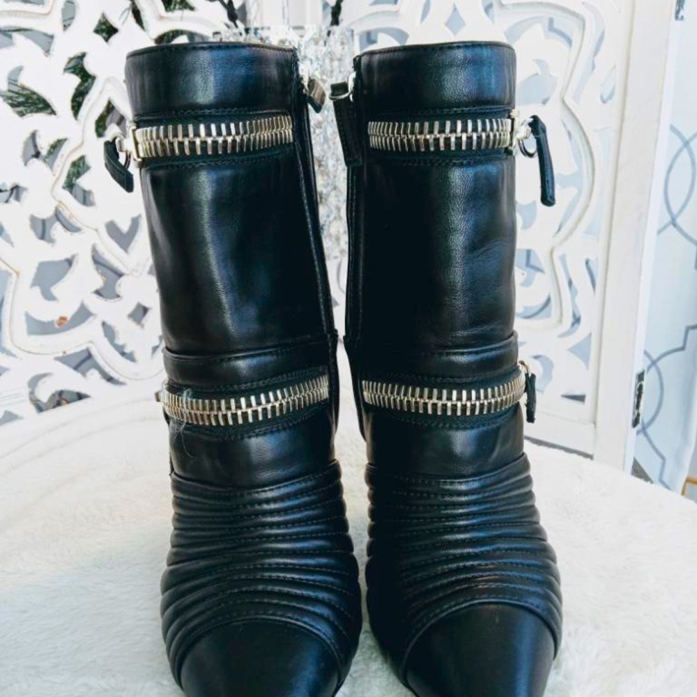 🌹Sold!🌹Giuseppe Zanotti Black Leather Stiletto Boots. Size 6 Like New !! ✨ - Picture 4 of 8
